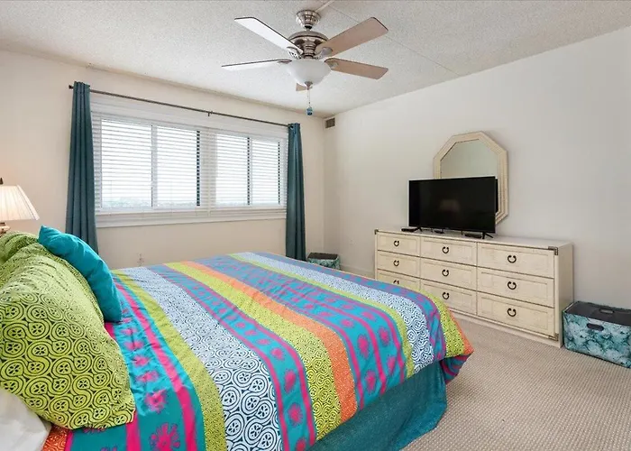 Ferienhaus 3 Bedroom, 2 Bath Bayview Unit In The Capri! Ocean Stadt