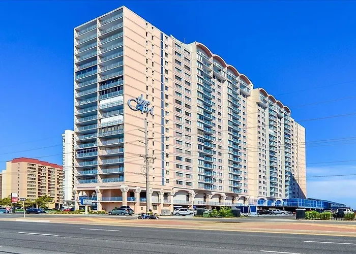 3 Bedroom, 2 Bath Bayview Unit In The Capri! Ferienhaus *