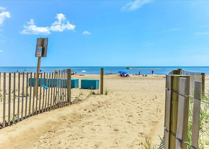3 Bedroom, 2 Bath Bayview Unit In The Capri!